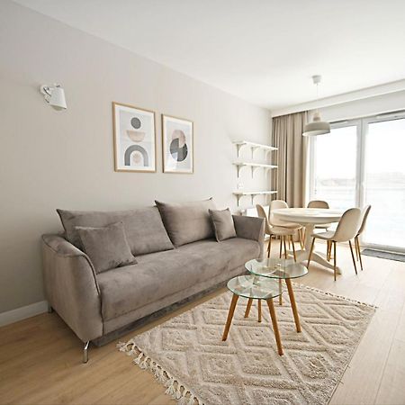 Beige 3City Apartment With Parking In Gdansk By Noclegi Renters Luaran gambar