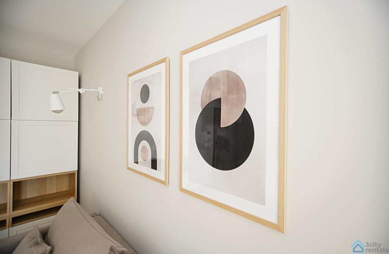 Beige 3City Apartment With Parking In Gdansk By Noclegi Renters Luaran gambar